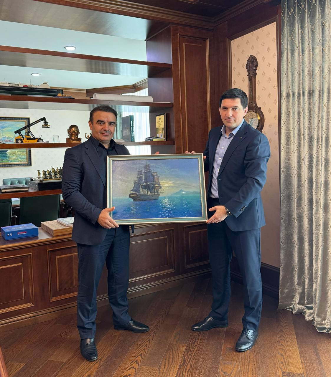 Поздравляем Махачкалинский морской торговый порт со 155-летием!