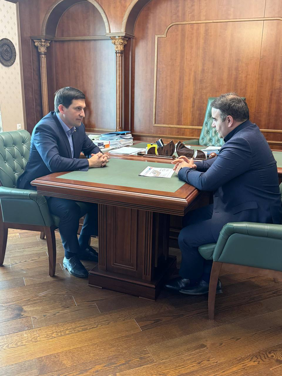 Ахмед Курбанович Алиев провел рабочую встречу с Генеральным директором Махачкалинского морского торгового порта