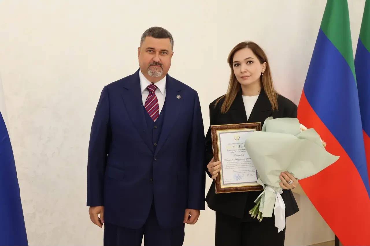 Врач Махачкалинской клинической больницы удостоена Благодарности Главы Республики Дагестан